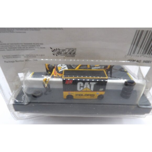 NASCAR 2000 Racing Champions Lot of 2- Ward Burton and Pit Crew & Hood Lift - Picture 8 of 12